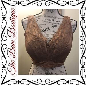 Plus Size Rhonda Shear Pin Up Bra